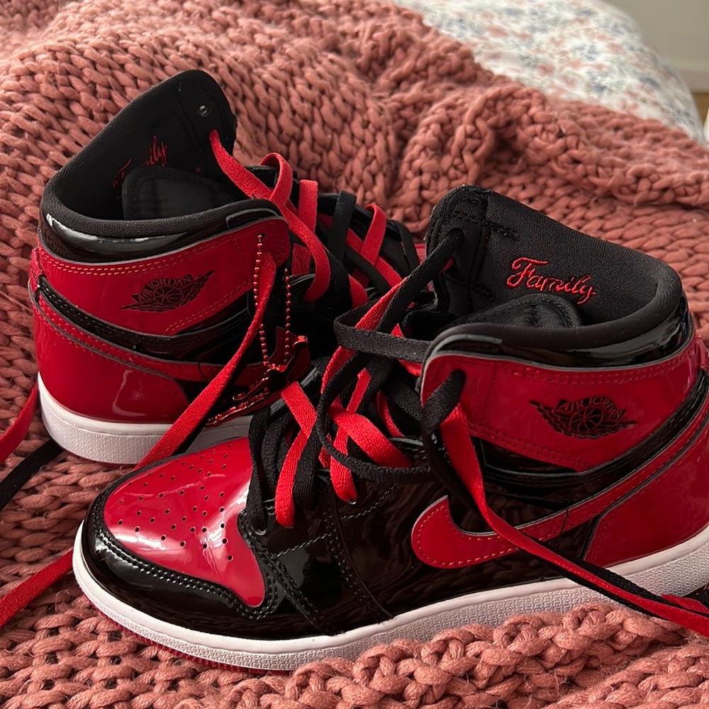 Air Jordan 1 Retro High OG Patent Bred Shoes